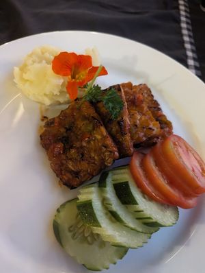 Bbq tempeh with mash at Kepitu Restaurant - The Kayon Resort in Ubud