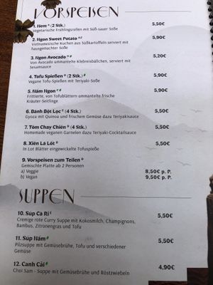 Speisekarten Vorspeisen und Suppen / menu starters and soups  at Ngon Veggie in Cologne