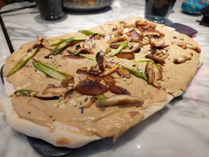 Main / Mushroom pizza at La Huerta Funky Castizo in Madrid