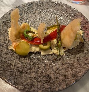 Vegan « ensaladilla rusa » at La Huerta Funky Castizo in Madrid