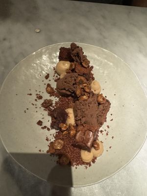 “kinder masso”  at La Huerta Funky Castizo in Madrid