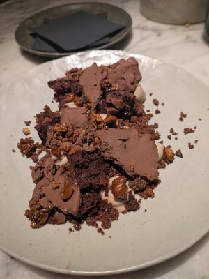 Hazelnut and chocolate extravaganza at La Huerta Funky Castizo in Madrid