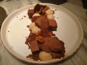 Kinder malo at La Huerta Funky Castizo in Madrid