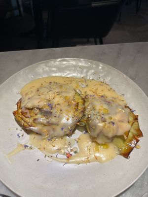 One Artichoke 11€  at La Huerta Funky Castizo in Madrid