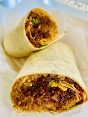 Vegan Burrito 🌯🌱
Plant based Asada and Pastor, vegan Mexican rice and refried pinto beans 🫘 at Comalli Authentic Mexican in Dublin