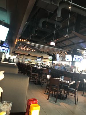 Interior at Yard House - Legends Outlets in Kansas City