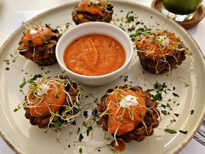 Vegetable muffins at Vegasmo in Brasov