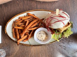 Bun burger  at vegan 365 Restaurant in Cologne