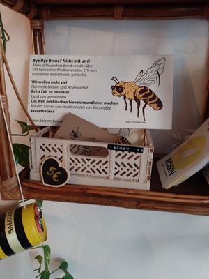  at Tina's Superfood Deli in Berlin