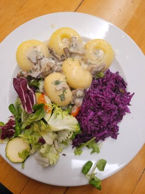 red cabbage, mushroom potatoes, salad at Vega in Wroclaw