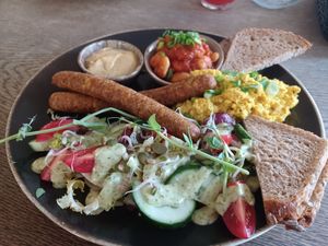 English breakfast (tofu scramble has some baconish flavour which makes it even more real) at Vega in Wroclaw