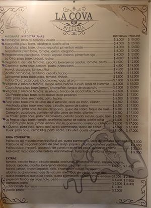 Pizzas veganas e vegetarianas at La Cova Pizzería in Pucon