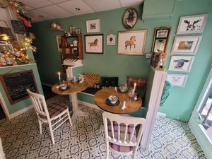 Caffi'r Cob Inside at Caffi'r Cob in Mold