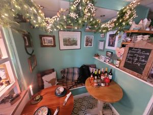 Caffi'r Cob Inside at Caffi'r Cob in Mold