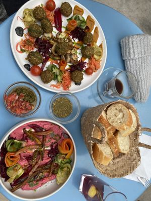  #Veganuary at Les Indécis in Tunis