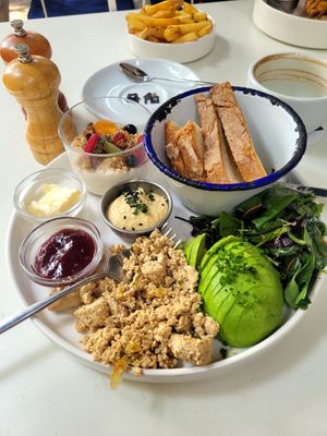  at MIE HOUSE in Mannheim