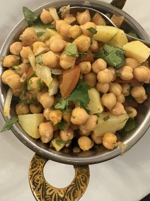 Chickpea salad  at New Delhi in Montpellier