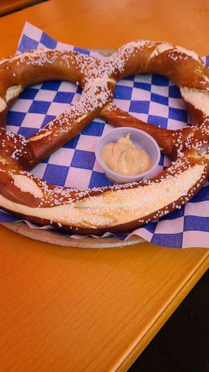 Giant vegan pretzel and German mustard at Schulz Bräu Brewing Company in Knoxville