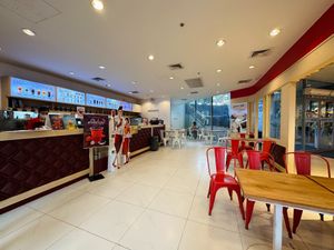 Store interior at Cha Tra Mue - Maya in Chiang Mai