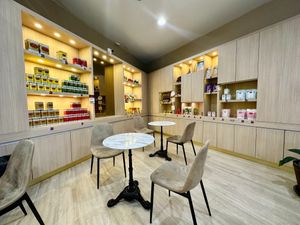 Seating area at Cha Tra Mue - Airport Plaza in Chiang Mai