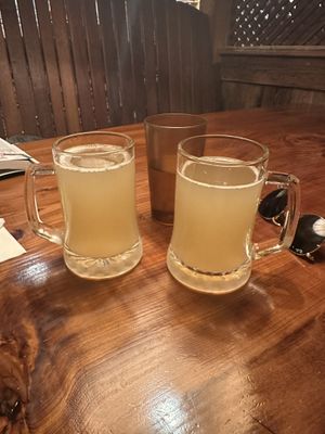 Kombuchaa  at The Yellow Deli in San Sebastian