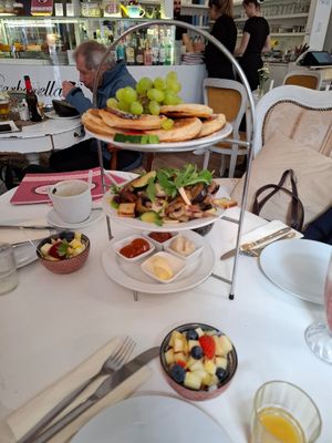 Barbarella Frühstück vegan für 3 Personen at Barbarella Cafe in Aachen