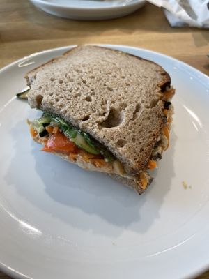 Hummus Stulle  at Zeit für Brot in Heidelberg