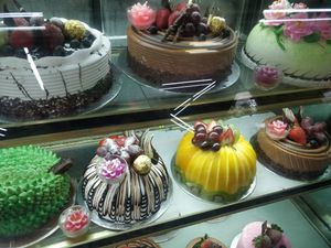 Eggless cakes at Eastern Highland Healthy Cake House 东山 in East Singapore