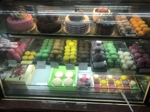snow skin mooncakes at Eastern Highland Healthy Cake House 东山 in East Singapore