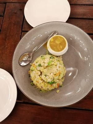 Eine Art Grieß mit Gemüse - sehr lecker! at YAAGA - BACKYARD DINING in Negombo