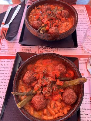 Vegan cassoulet  at le Café de la Comédie in Carcassonne