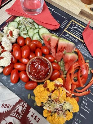 Plateau de crudités  at le Café de la Comédie in Carcassonne