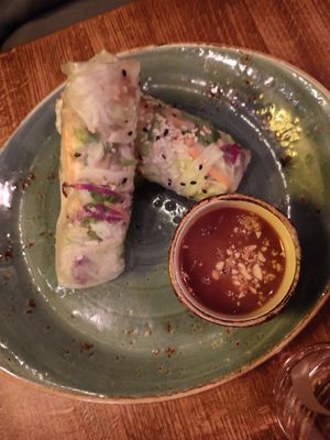 summer rolls at Sen Vegan in Berlin