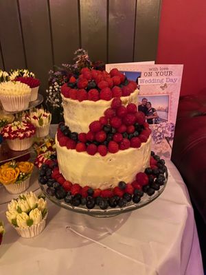 Vegan gluten free cake  at Wapping Sourdough in East London