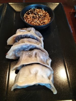 Mean Aubergine mit Dumpling Dipping Sauce at Dumplinghouse in Kassel