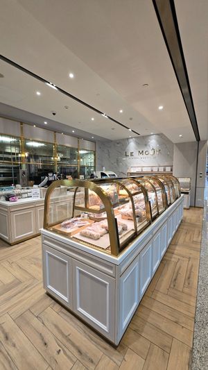  at TPE - Le Mout - T1  樂沐糕餅舖 in Taoyuan City