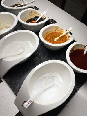 Salt and peanuts and spices   at Lius Hotpot - 刘一手重庆火锅 Liu Yi Shou in Frankfurt