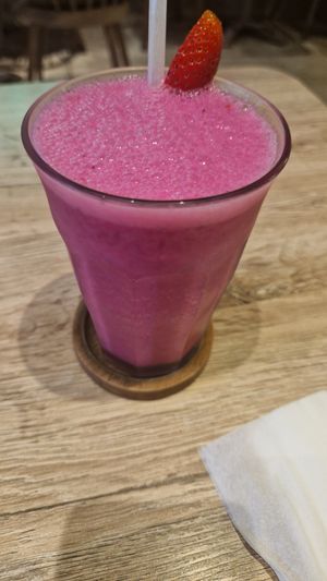 Smoothie at The Bare Bottle in Kuta