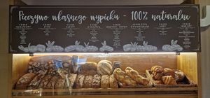 Most of the breads are vegan, (the Board of ingredients :) at Capuccino Cafe Jastarnia in Jastarnia
