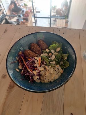 Falafel salad at Onions in Koh Tao
