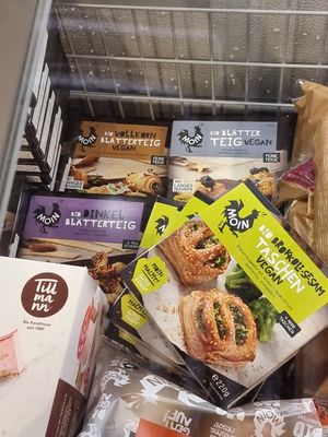 Vegan puff pastry at Denns BioMarkt in Koblenz