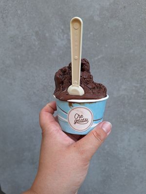 Veganes Schokoladensorbet at Che Gelats! in La Palma