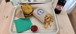  at Green M'ama in Naples