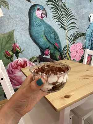 Tiramisu (vegamisu)   at Green M'ama in Naples