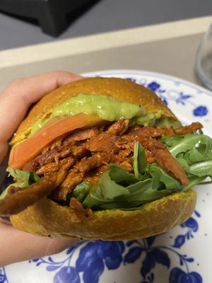 Wild bun  at Green M'ama in Naples