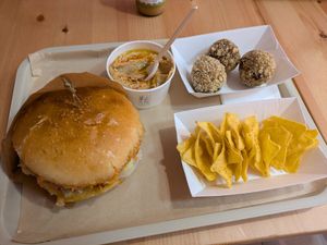  at Green M'ama in Naples