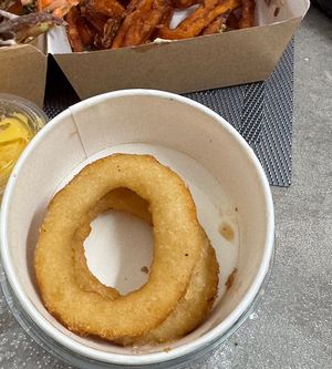 Onion rings   at Green M'ama in Naples