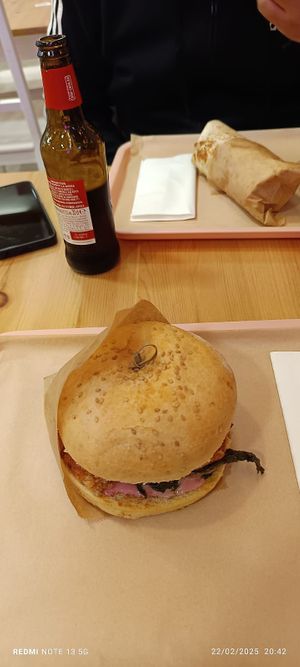 Mamma bun at Green M'ama in Naples