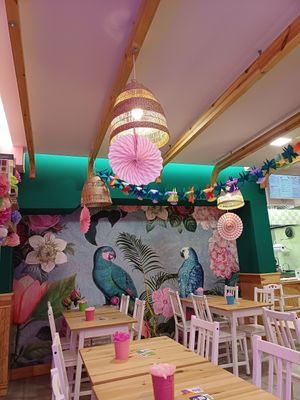  at Green M'ama in Naples