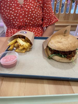 Pulled pork Sandwich   at Green M'ama in Naples